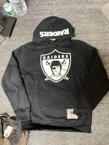 RAIDERS 후드티 블랙
