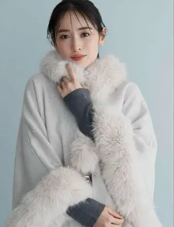 snidel 퍼 트리밍 미들 케이프 코트