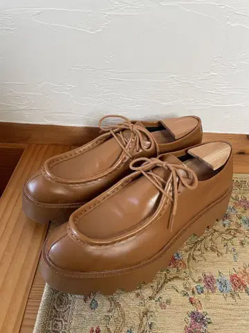ZARA 로퍼