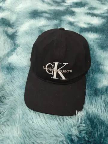 새상품급 Calvin Klein Jeans 블랙 야구 모자