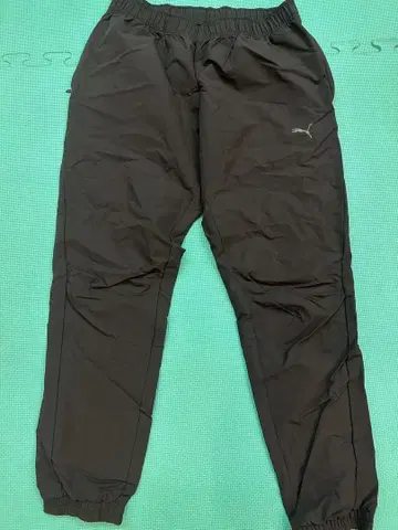 Puma 블랙 나일론 팬츠 조거 팬츠
