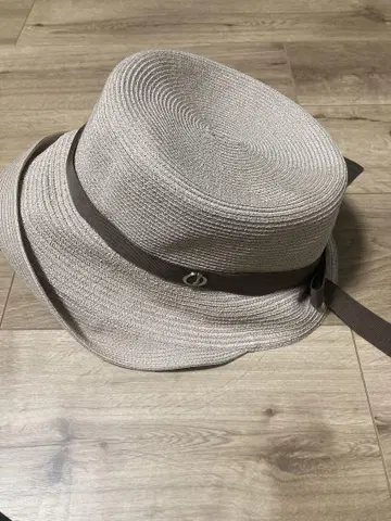Chapeau d' O 햇