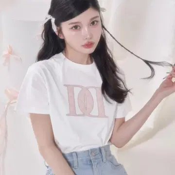 darich 다리치 퀼팅 아플리케 T셔츠