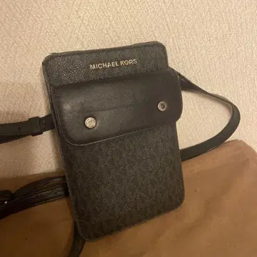 MICHAEL KORS 스마트폰 숄더백 블랙