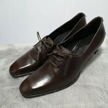 HIROFU ITALY 브라운 펌프스 22.5