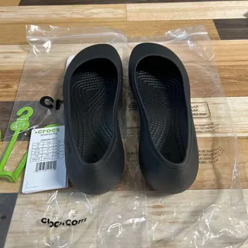 crocs W7