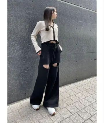 ROSY LUCE 블랙 와이드 스웨트 팬츠 무릎 컷 S