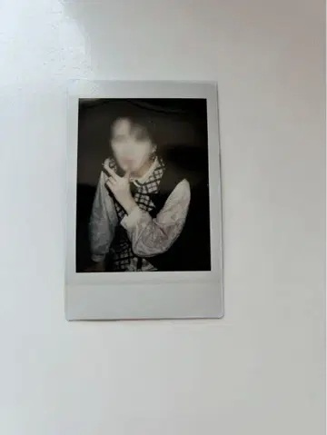 러브식 유손 폴라로이드