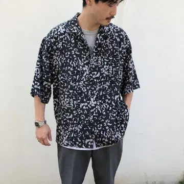 [ BEAMS ] 프린트 루즈핏 오픈 카라 셔츠 반팔 셔츠 M