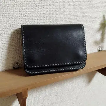 블랙 가죽 미니 트래커 반지갑
