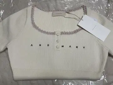 andmary Lacey mary 로고 tops