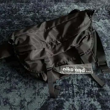 niko and - 메신저 백