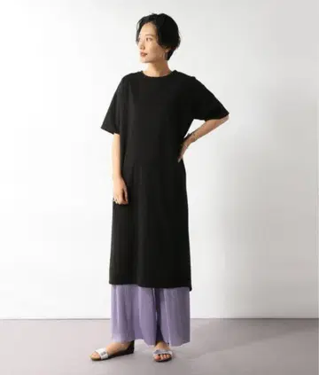 저널 스탠다드 드라이 저지 백 슬릿 원피스