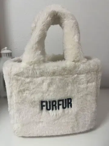 USAGI ONLINE FURFUR 에코 퍼 토트백 화이트