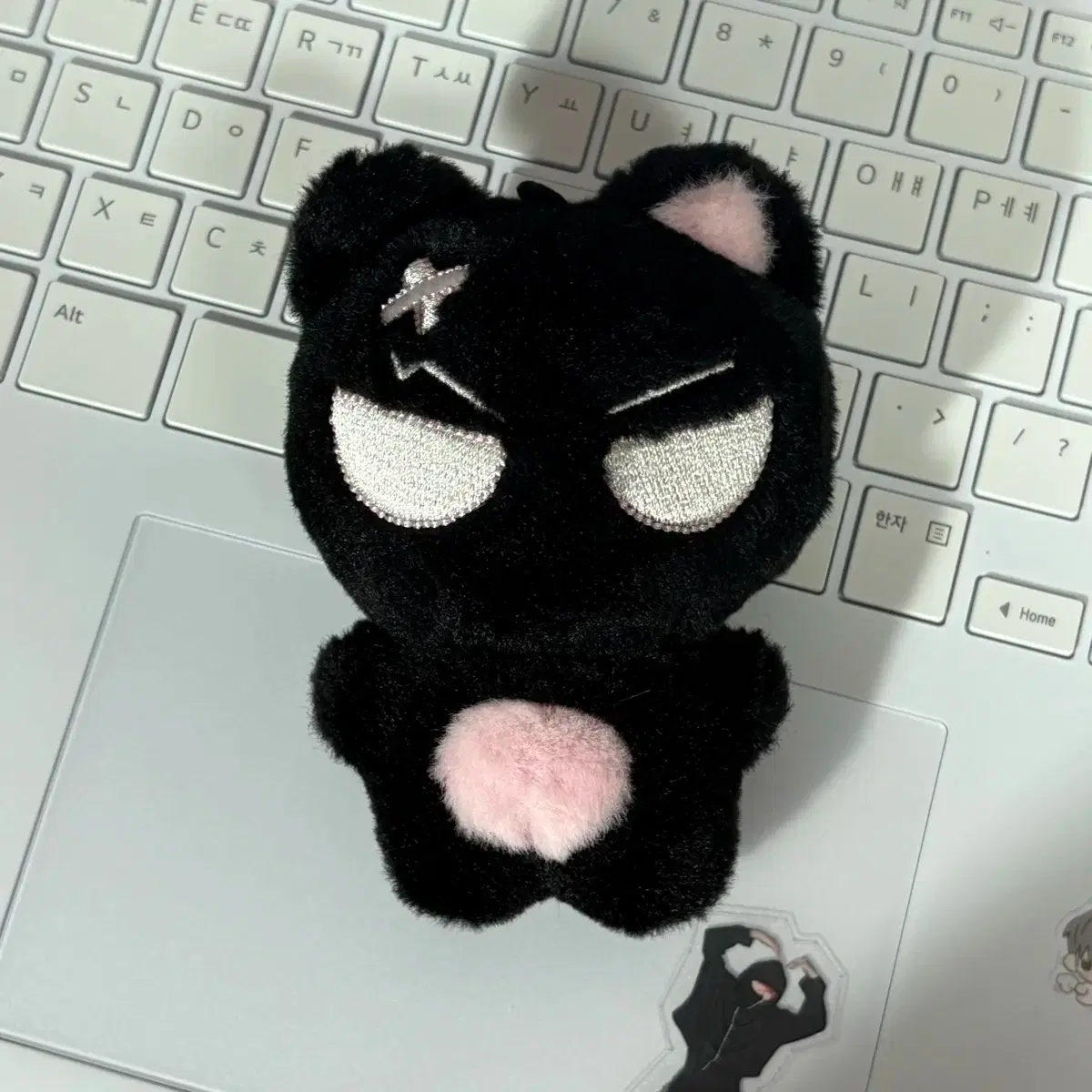 ＆TEAM ニコラス　ぬいぐるみ　이치고냥 &TEAM | 앤팀 &team Nicholas doll Ichigonyang Geomchigonyang wts on