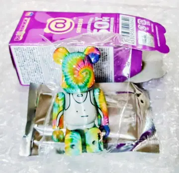 새상품 베어브릭50 시크릿 야바 T셔츠 가게 시리즈50 a