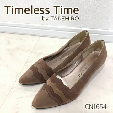 Timeless Time by TAKEHIRO 미나미 디자인 펌프스