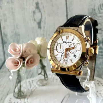 [레어] 페라가모 Salvatore Ferragamo 손목시계 F78 .