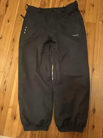 Volcom 블랙 스노우 팬츠 와이드