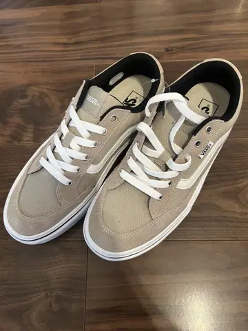 새상품 Vans 베이지 스니커즈