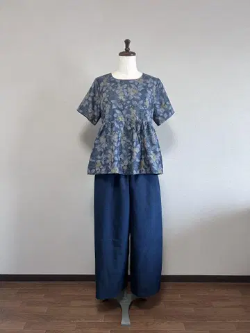 기모노 리메이크 명주 꽃무늬 페플럼 컷소 티셔츠와 바지 셋업