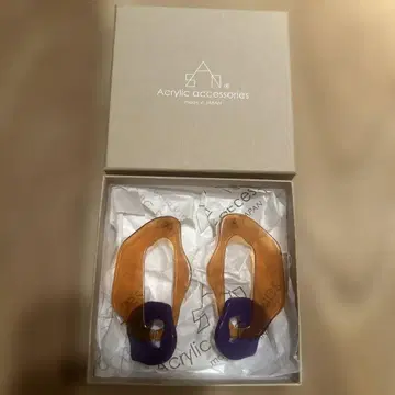 sAn 귀걸이 크루아제