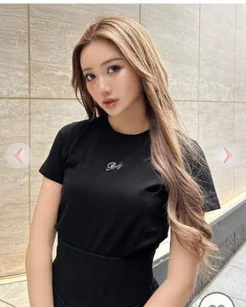 [미사용 새상품] rady 스톤 로고 티셔츠 블랙 M 사이즈
