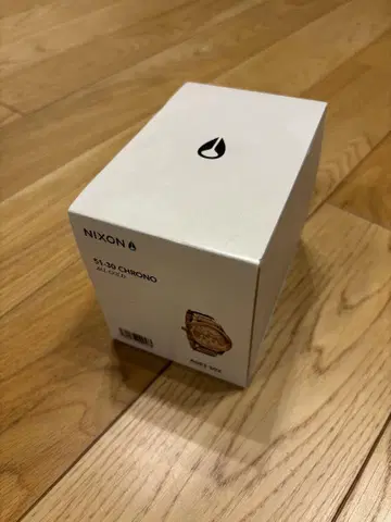 NIXON 51-30 CHRONO ALL GOLD