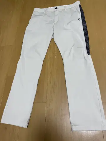 TaylorMade 베이지 팬츠 85