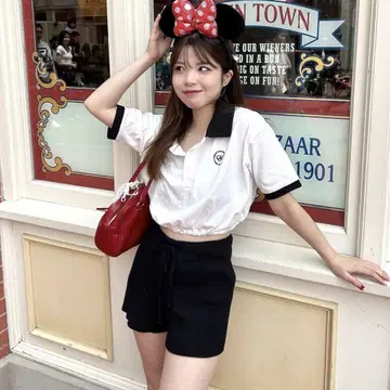 chico 자수 크롭 폴로 셔츠 유우카 폴로