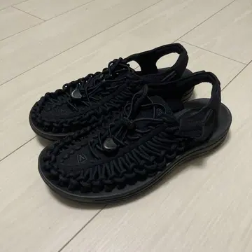 킨 유니크 샌들 22.5cm