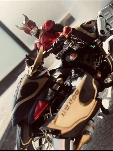 최종 가격 인하. SHFiguarts 진골조각 공법 가면라이더 쿠가 세트