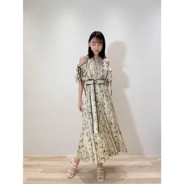 스나이델 SNIDEL 2WAY 볼륨 슬리브 프린트 원피스 GRN