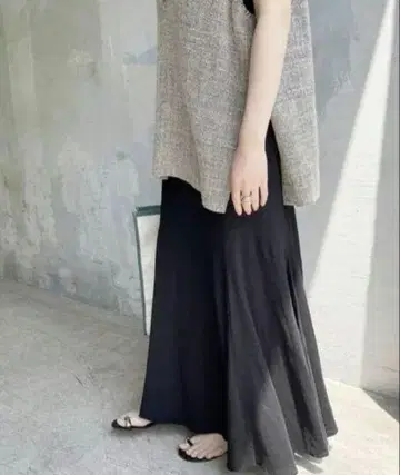 스픽 앤 스팬 드라이 저지 플레어 스커트