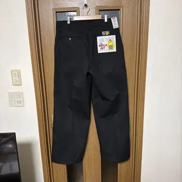 [미사용 새상품] BEN DAVIS 고릴라 컷 팬츠 블랙
