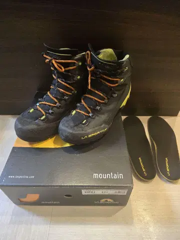 스포르티바 트레킹 슈즈 남성용 26.7cm 에퀴리브리엄LT