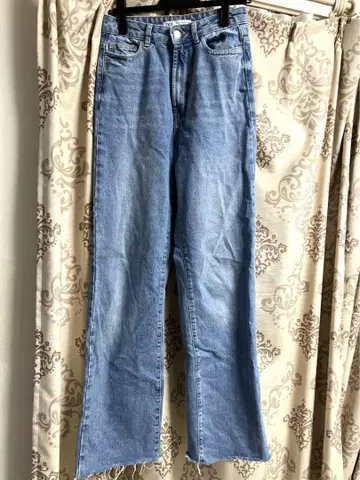 ZARA 플레어 데님 팬츠 EUR 34