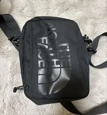 THE NORTH FACE 블랙 숄더백