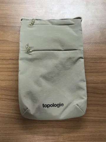 새상품급 topologie 토폴로지 폰 사코슈 백 단품 모스그린