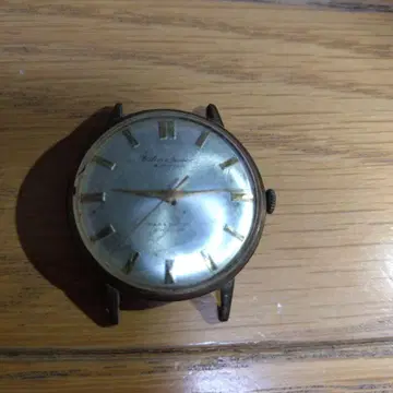 수동 시계 실버 다이얼 골드 인덱스