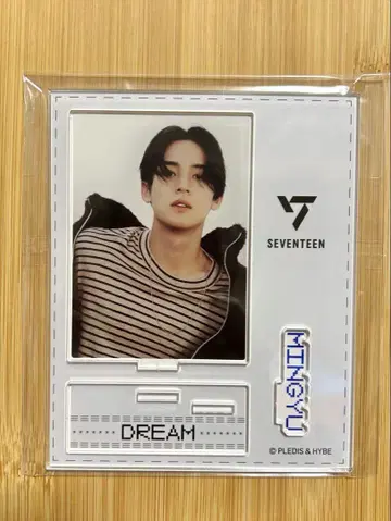SEVENTEEN DREAM 아크릴 스탠드 (MINGYU) 민규