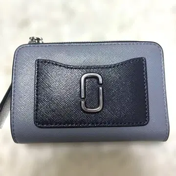 새상품급 마크제이콥스 Marc Jacobs 접이식 지갑 그레이