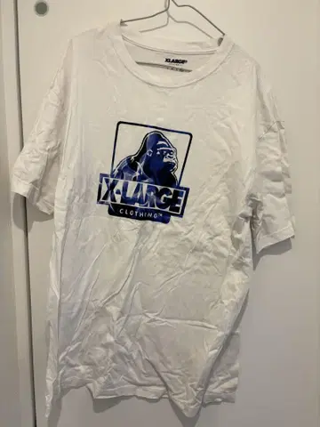 XLARGE 화이트 T셔츠 그래픽 프린트