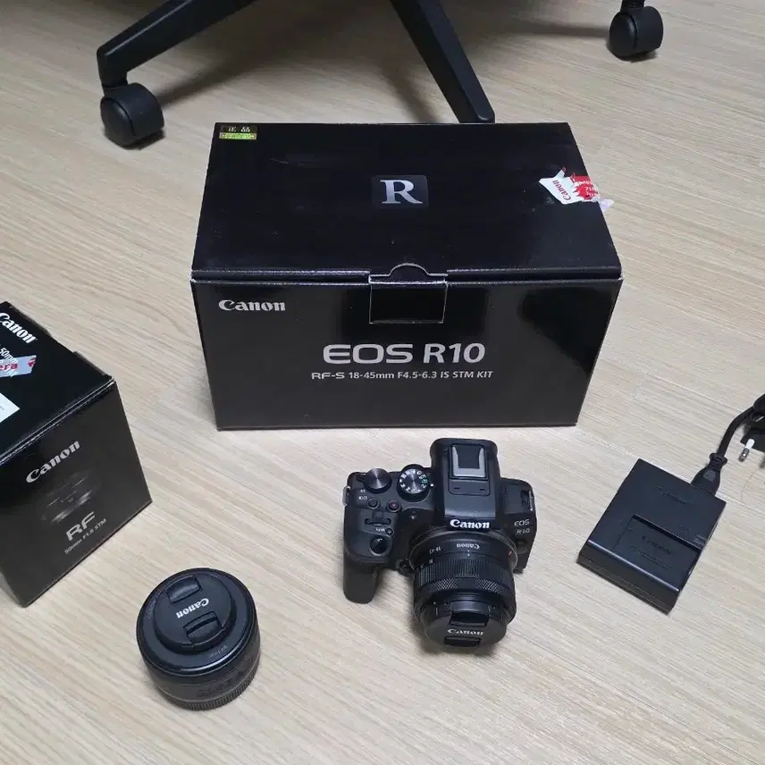 캐논 EOS R10 RF-S 18-45mm 키트 + RF 50mm 렌즈