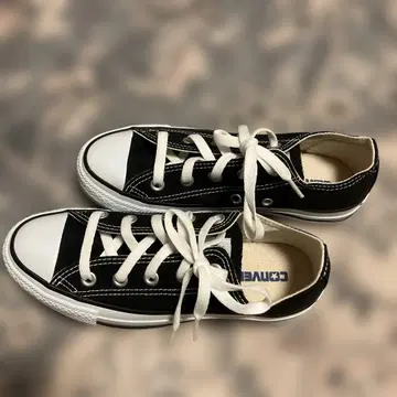 Converse 블랙 로우컷 스니커즈