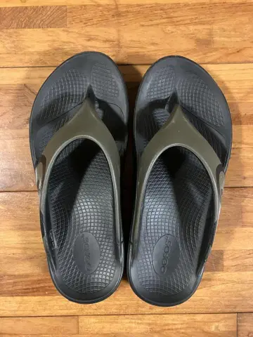 OOFOS 쪼리 리커버리 샌들