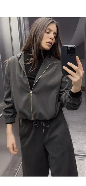 이번 시즌 새상품 zara 후드 부착 텍스처 봄버 자켓 그레이 xs s