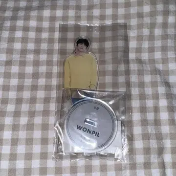Day6 원필 아크릴 스탠드