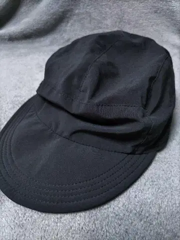 후디니 LIQUID LIGHT CAP 블랙 그레이 계열