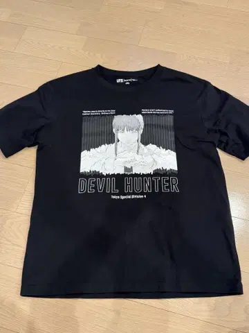 유니클로 UNIQLO 체인소 맨 마키마 T셔츠 XL 사이즈